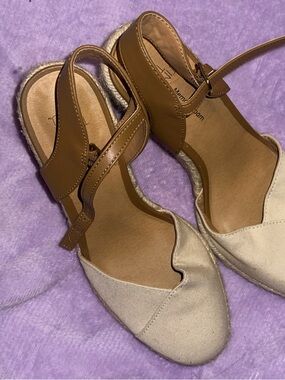 Time and Tru Beige Canvas and Brown Ankle Strap Espadrille Sandals
